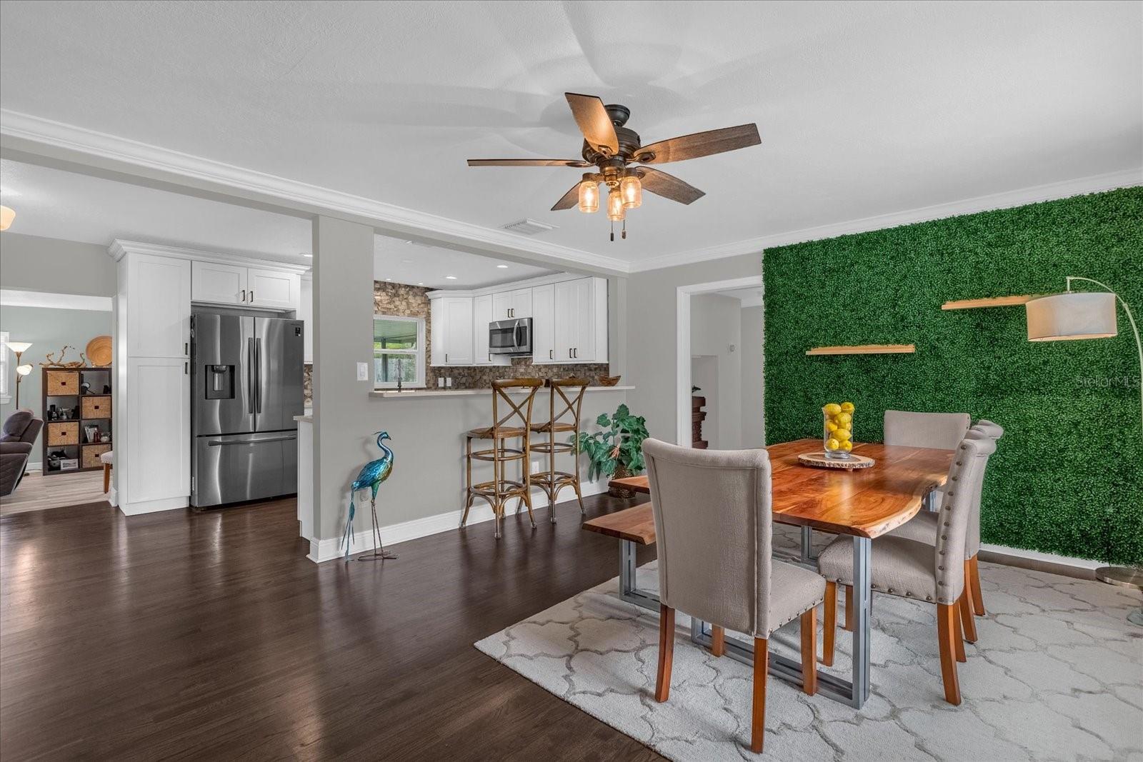 Image 6 of 28 For 950 Hanover Avenue