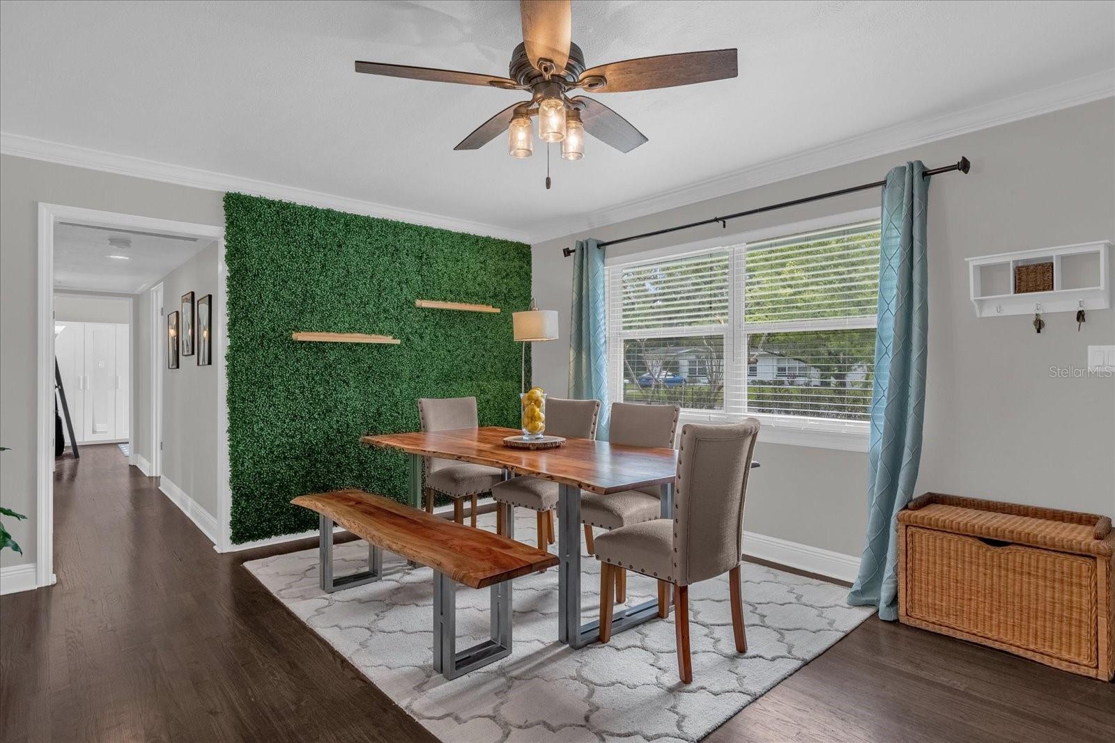 Image 8 of 28 For 950 Hanover Avenue