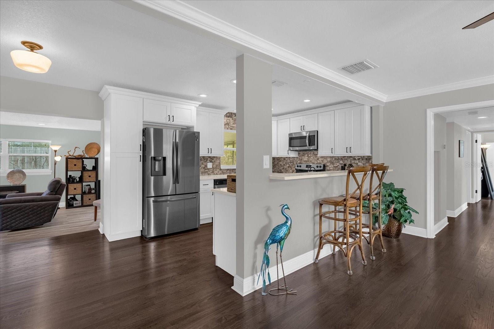 Image 9 of 28 For 950 Hanover Avenue