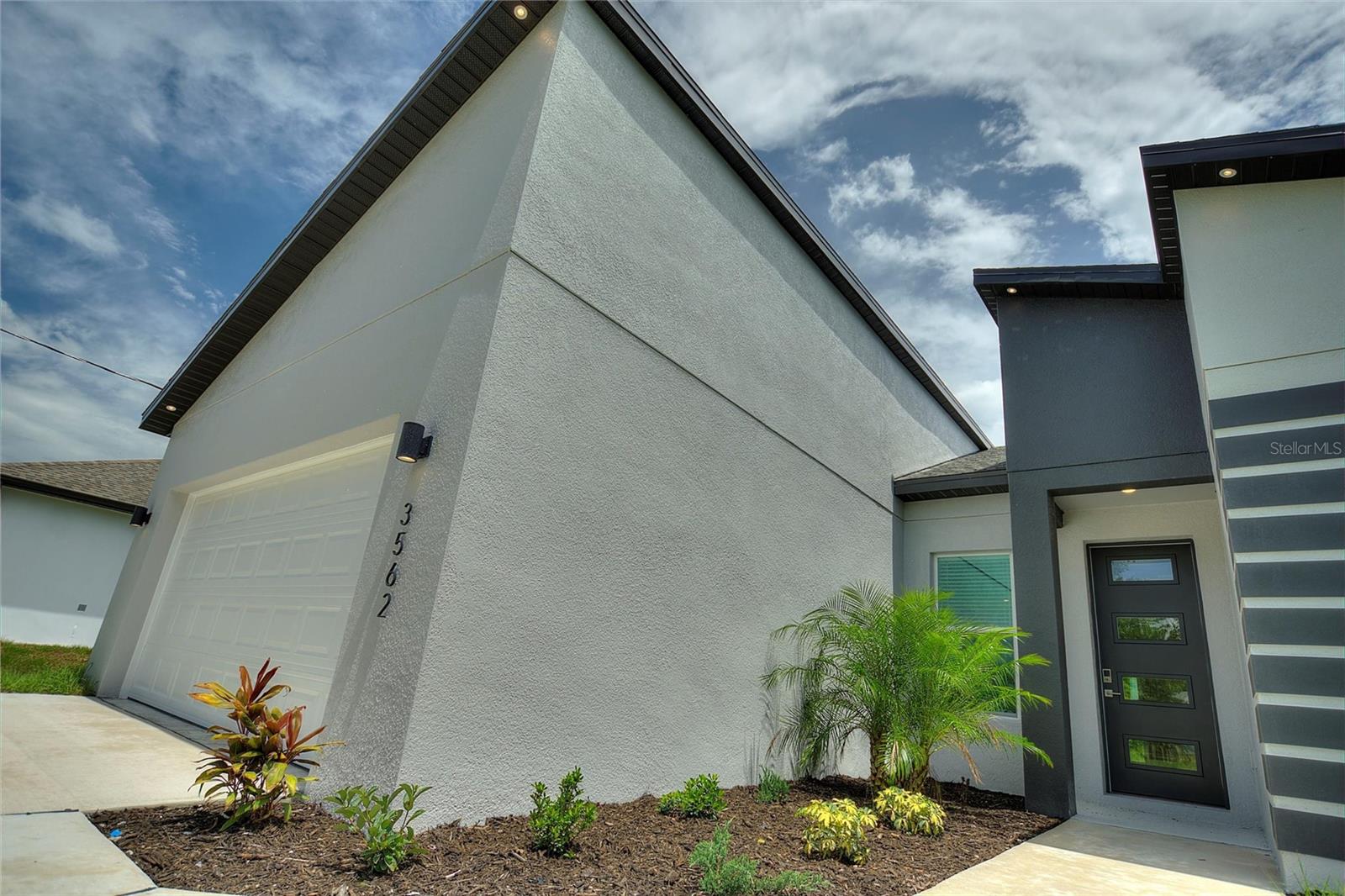 Image 3 of 26 For 1251 Dustin Road