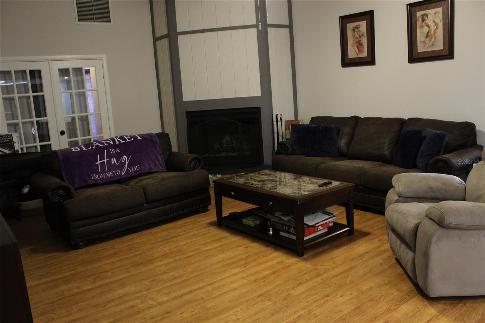 Image 17 of 24 For 285 Sandpiper Drive