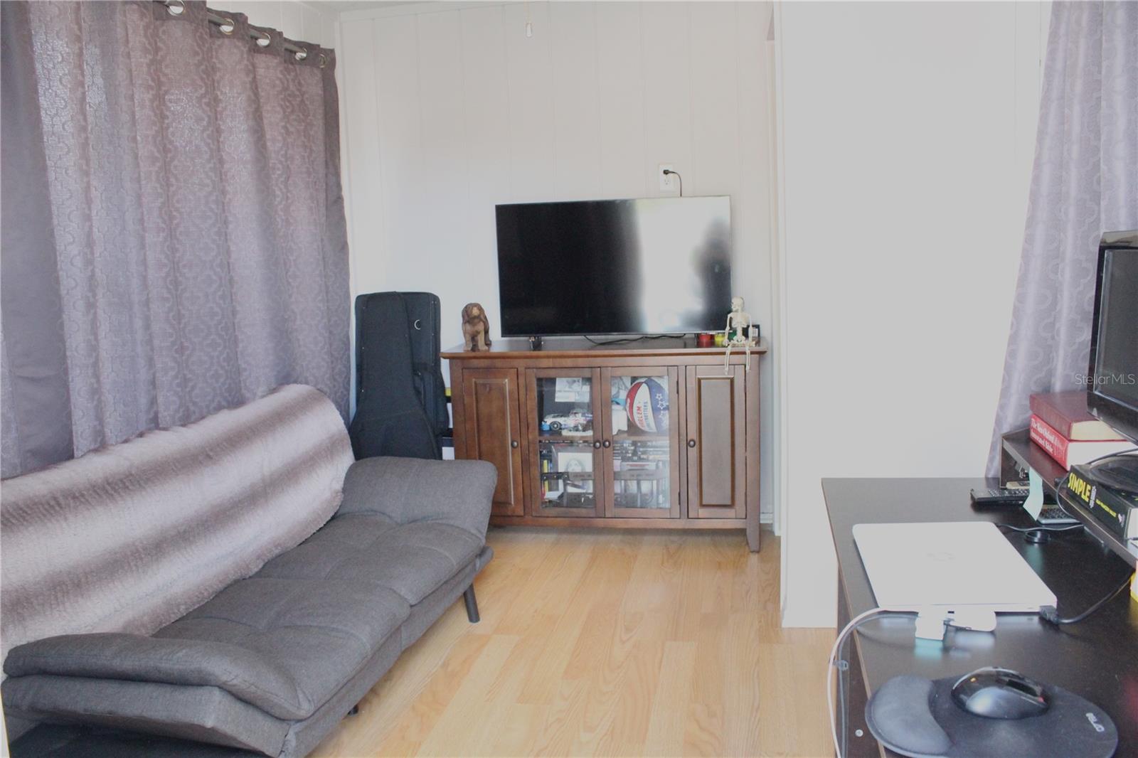 Image 20 of 24 For 285 Sandpiper Drive