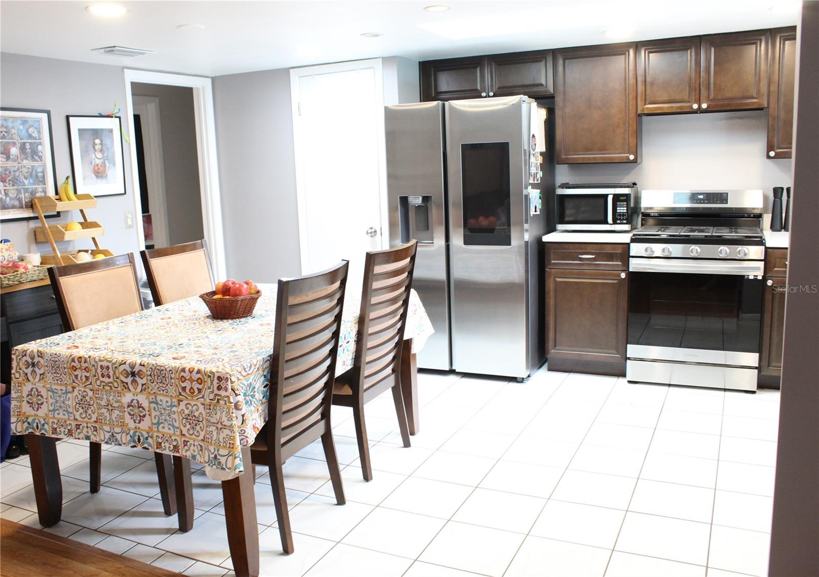 Image 7 of 24 For 285 Sandpiper Drive