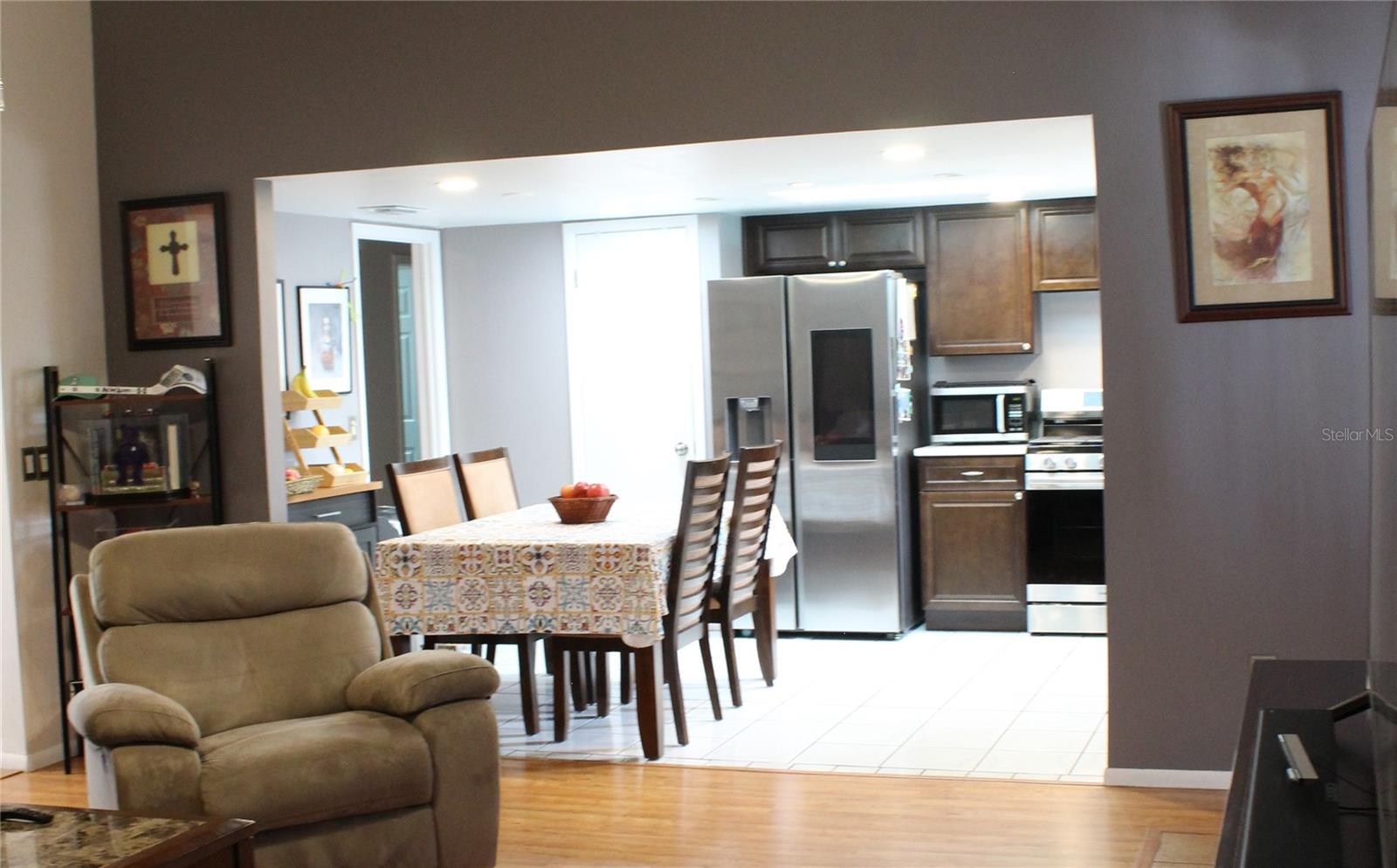 Image 8 of 24 For 285 Sandpiper Drive