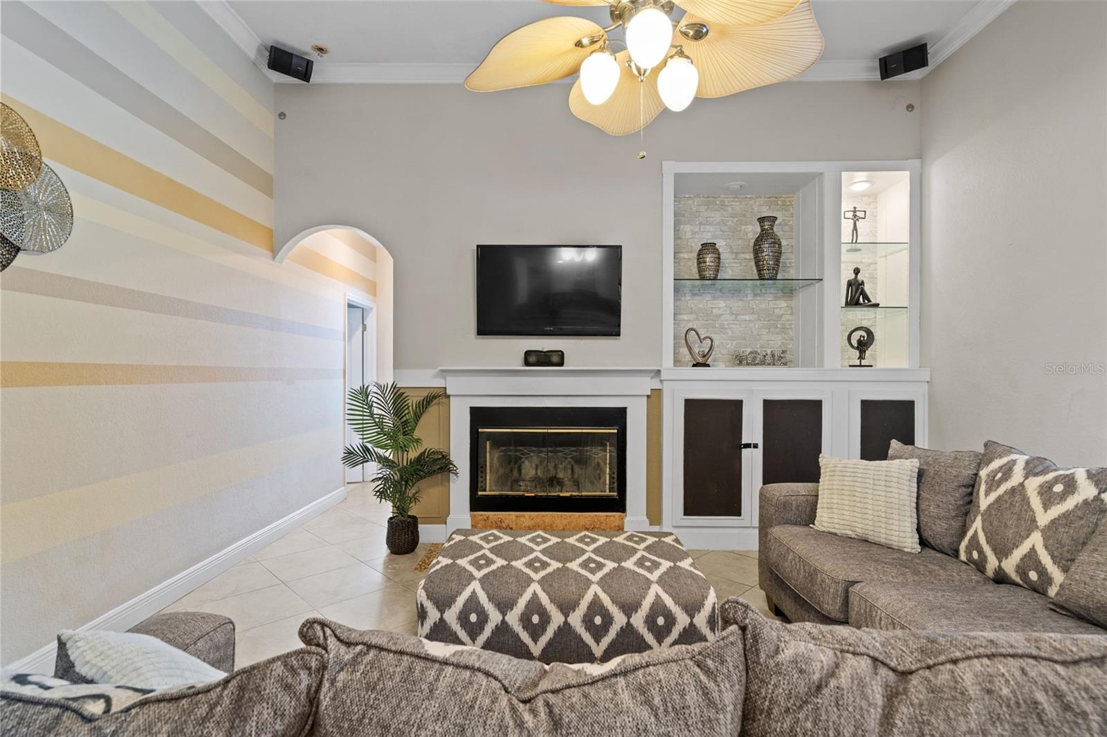 Image 13 of 50 For 5306 Crane Hill Court