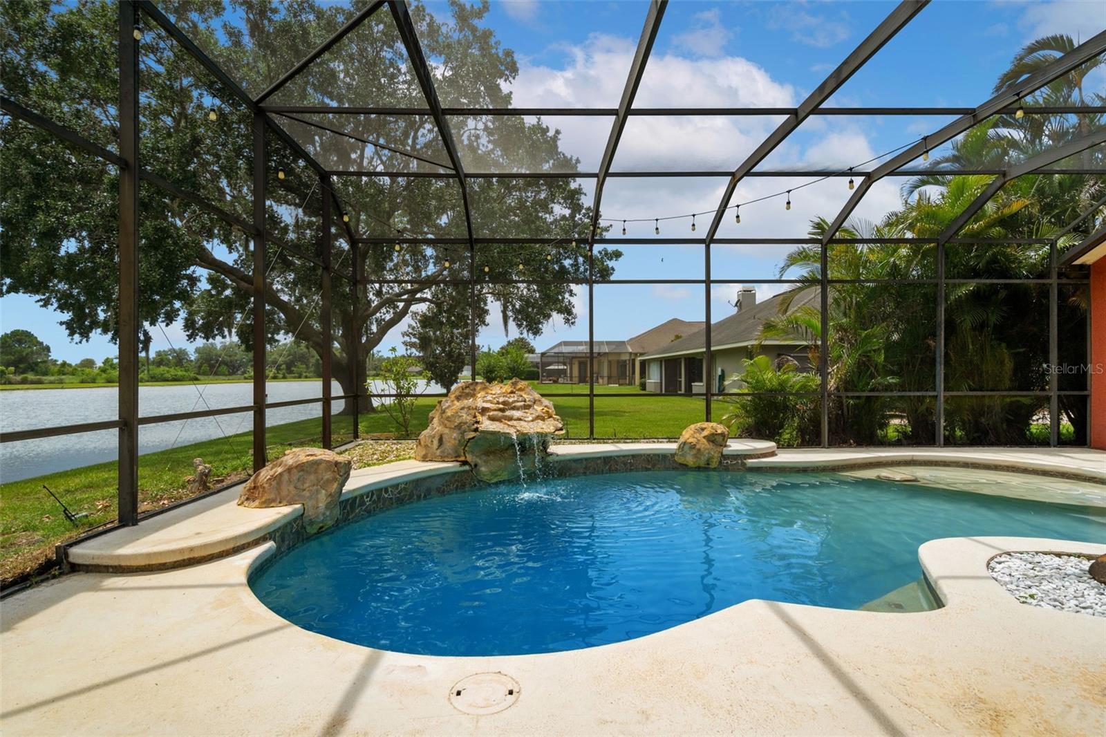 Image 17 of 50 For 5306 Crane Hill Court