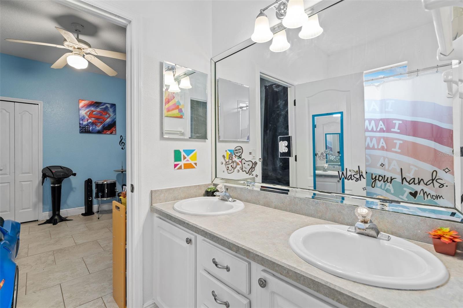 Image 27 of 50 For 5306 Crane Hill Court