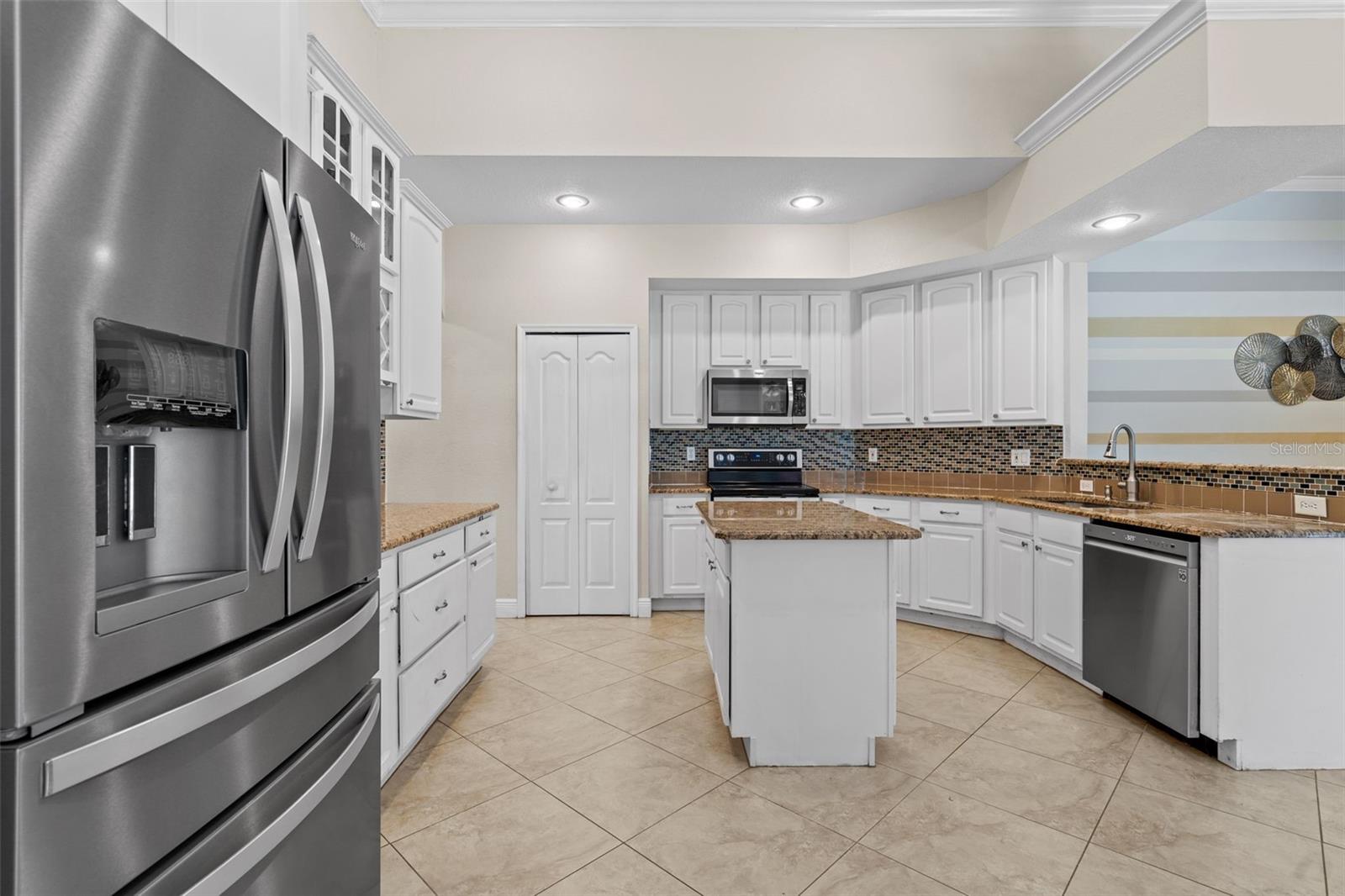 Image 8 of 50 For 5306 Crane Hill Court