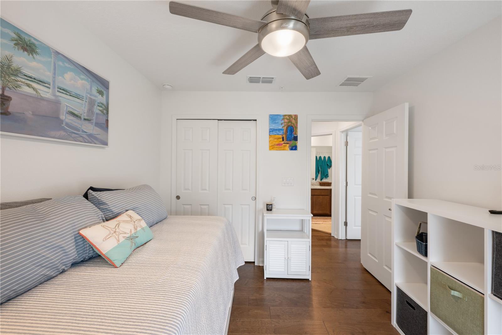 Image 16 of 34 For 11510 Buoy Point Place