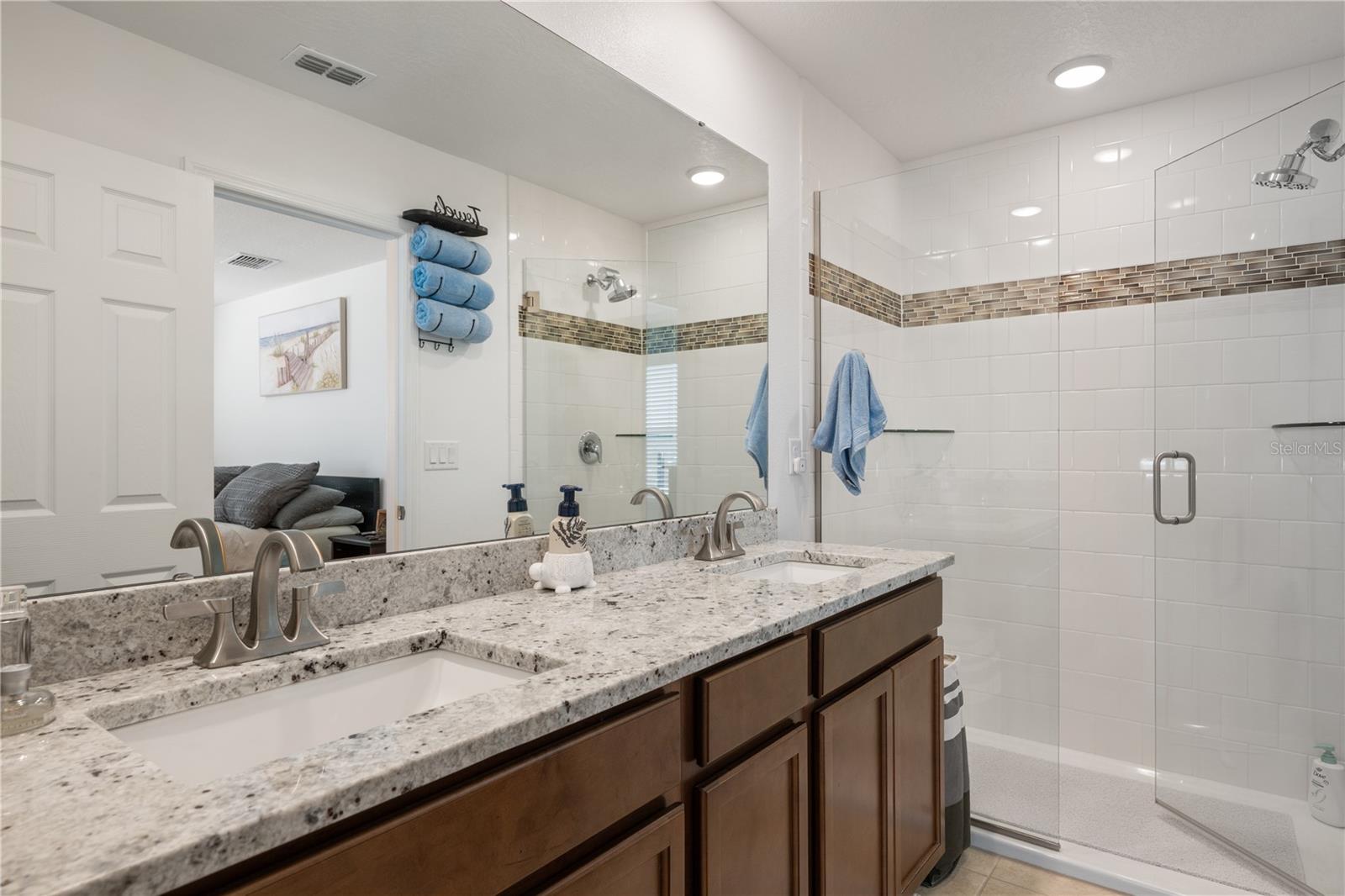 Image 22 of 34 For 11510 Buoy Point Place