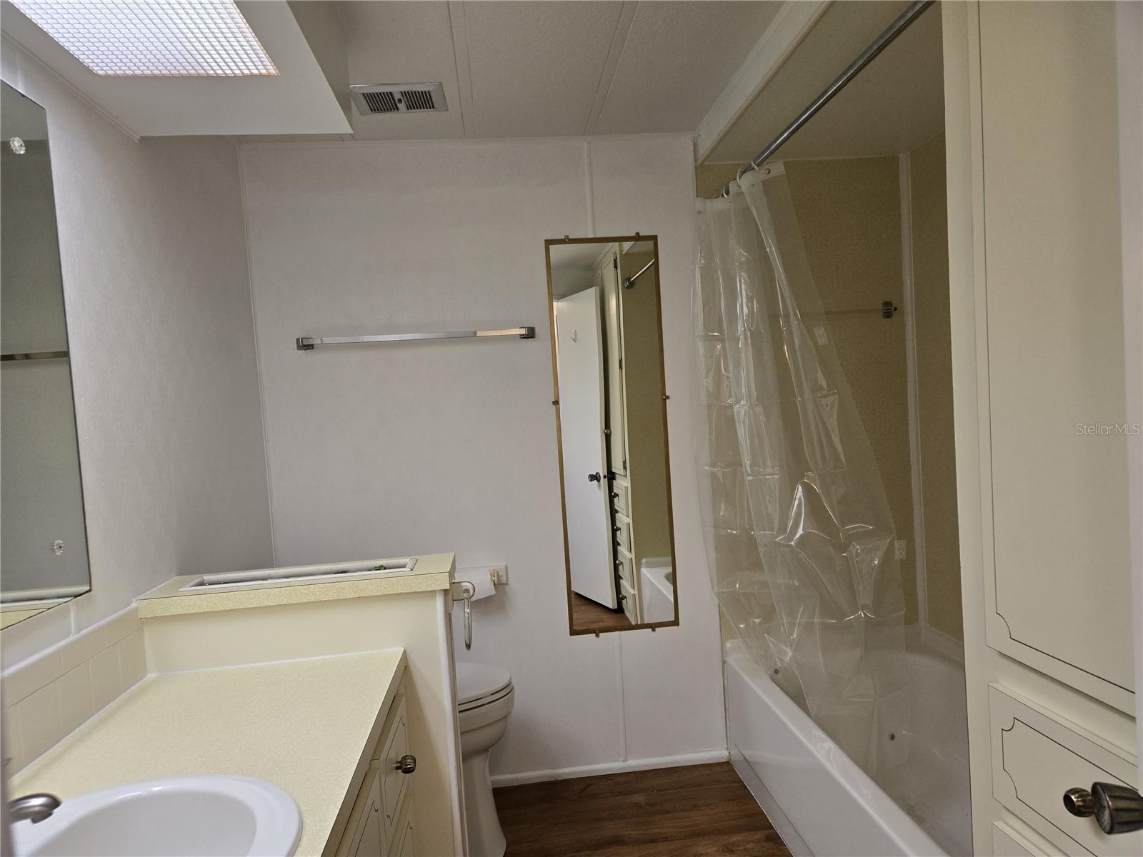 Image 22 of 32 For 3500 Blossom Circle 1497