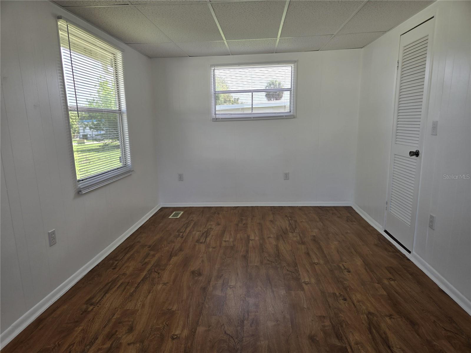 Image 27 of 32 For 3500 Blossom Circle 1497