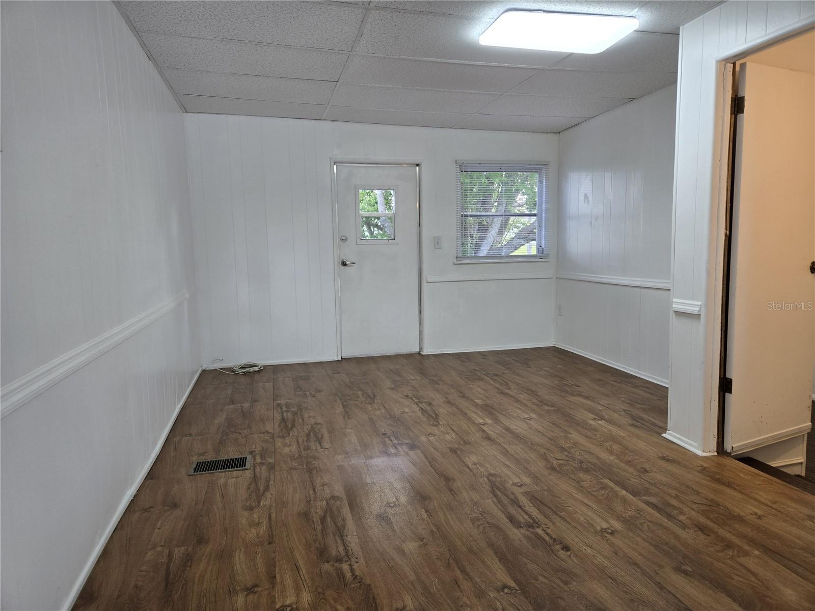 Image 7 of 32 For 3500 Blossom Circle 1497