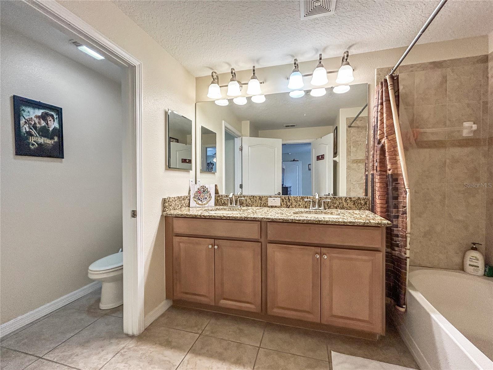 Image 16 of 28 For 8960 Majesty Palm Road