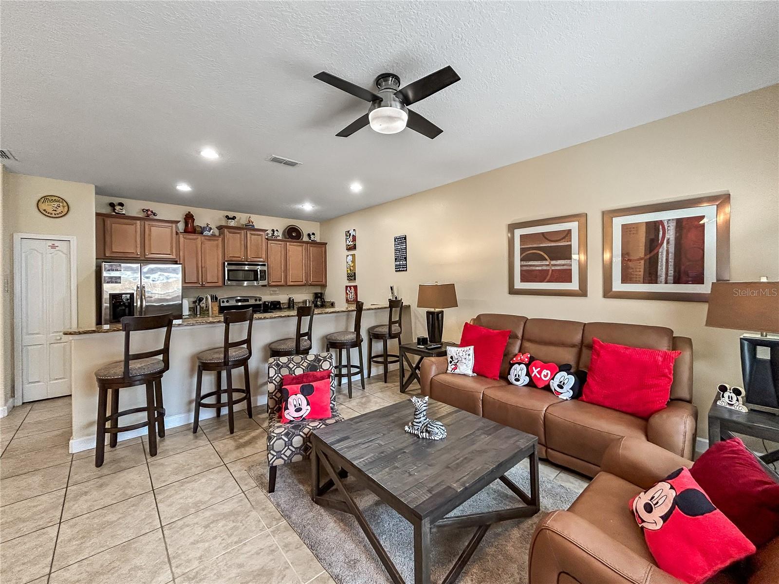 Image 2 of 28 For 8960 Majesty Palm Road