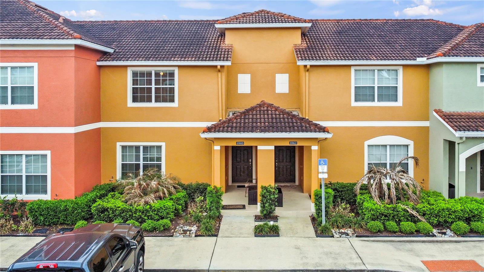 Image 25 of 28 For 8960 Majesty Palm Road