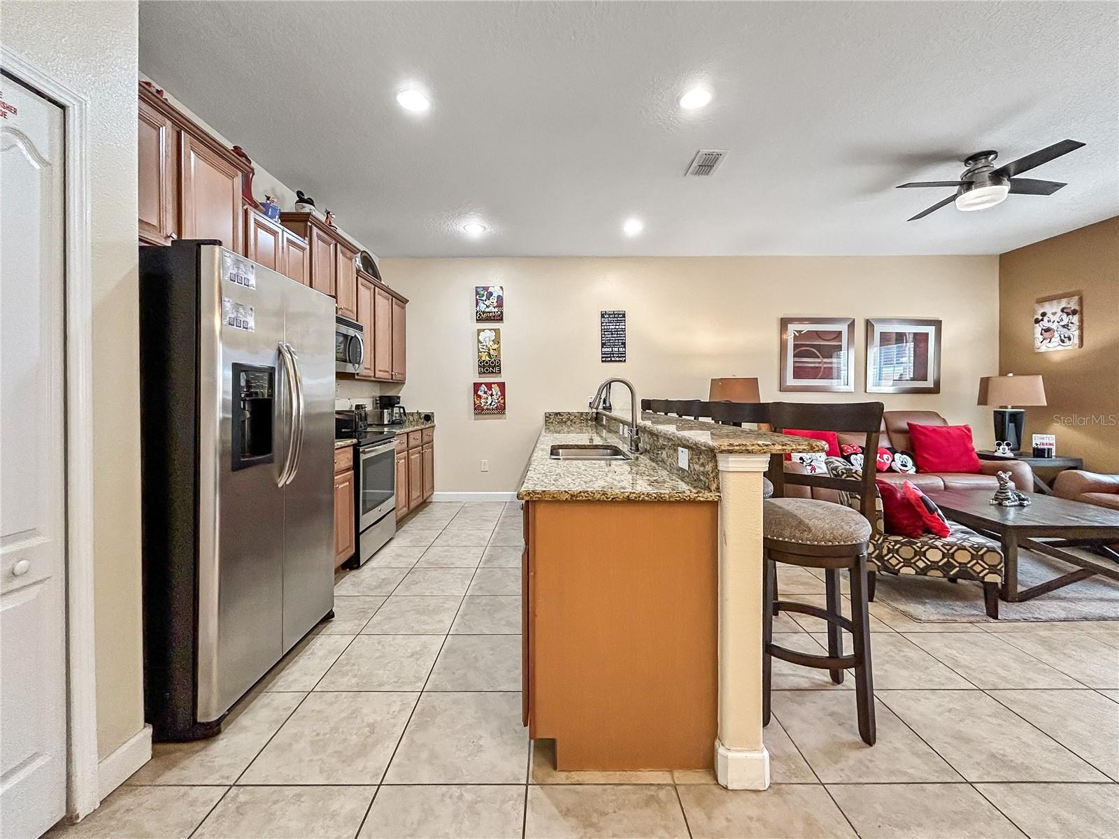 Image 5 of 28 For 8960 Majesty Palm Road
