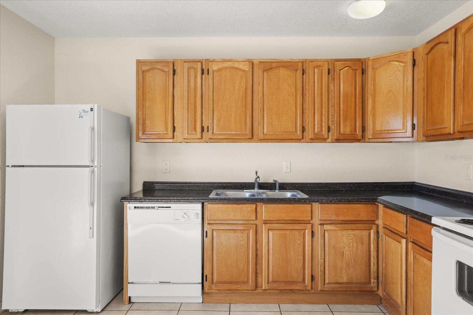 Image 12 of 66 For 643 Hummingbird Lane