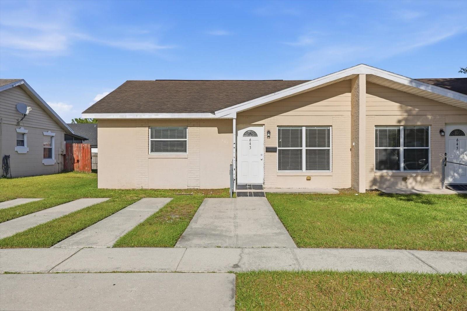 Image 2 of 66 For 643 Hummingbird Lane