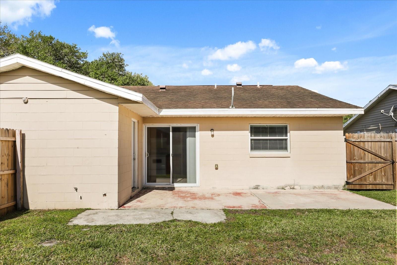 Image 26 of 66 For 643 Hummingbird Lane