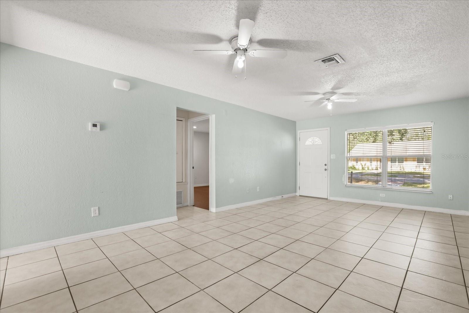 Image 30 of 66 For 643 Hummingbird Lane