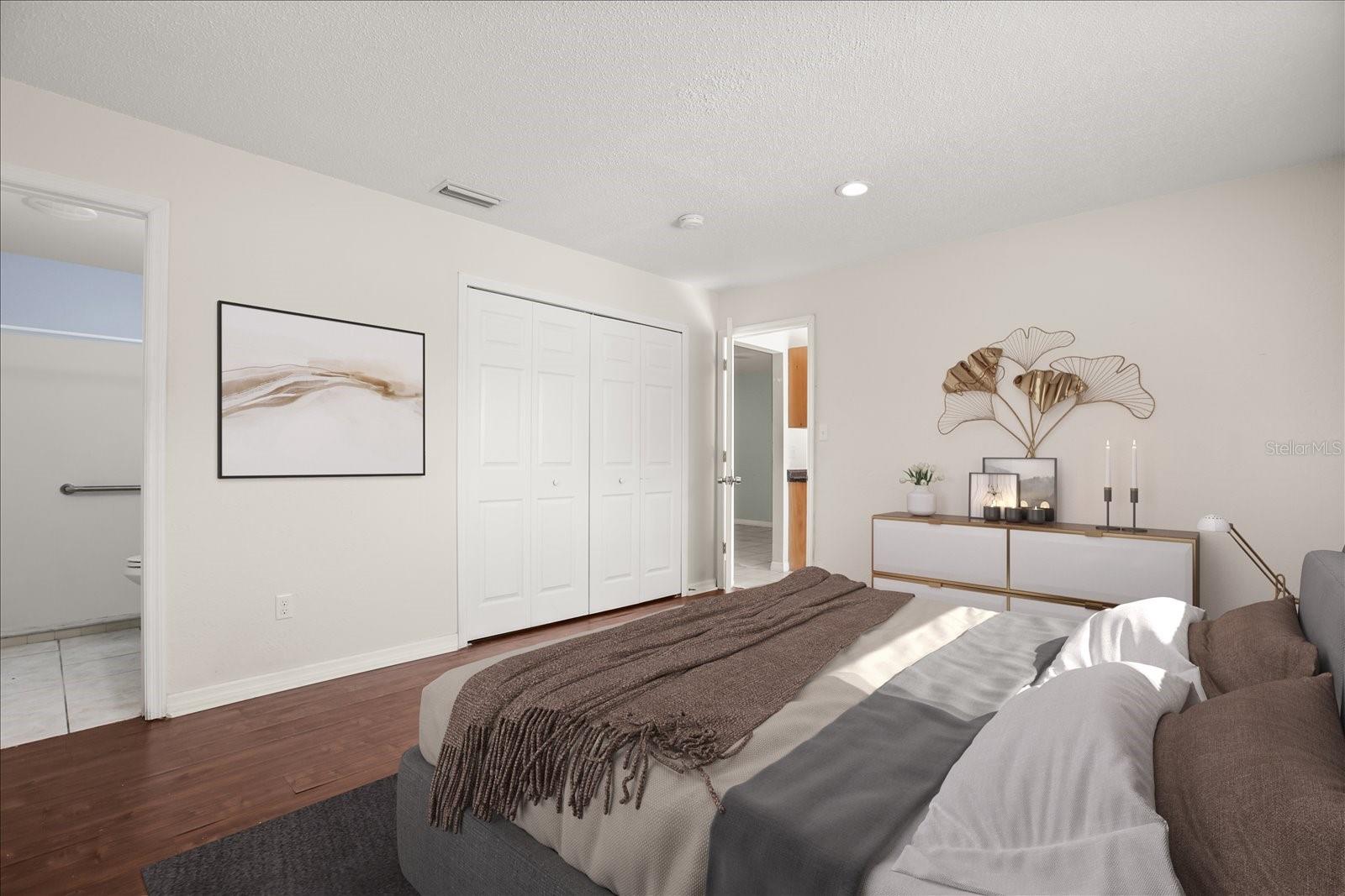 Image 40 of 66 For 643 Hummingbird Lane