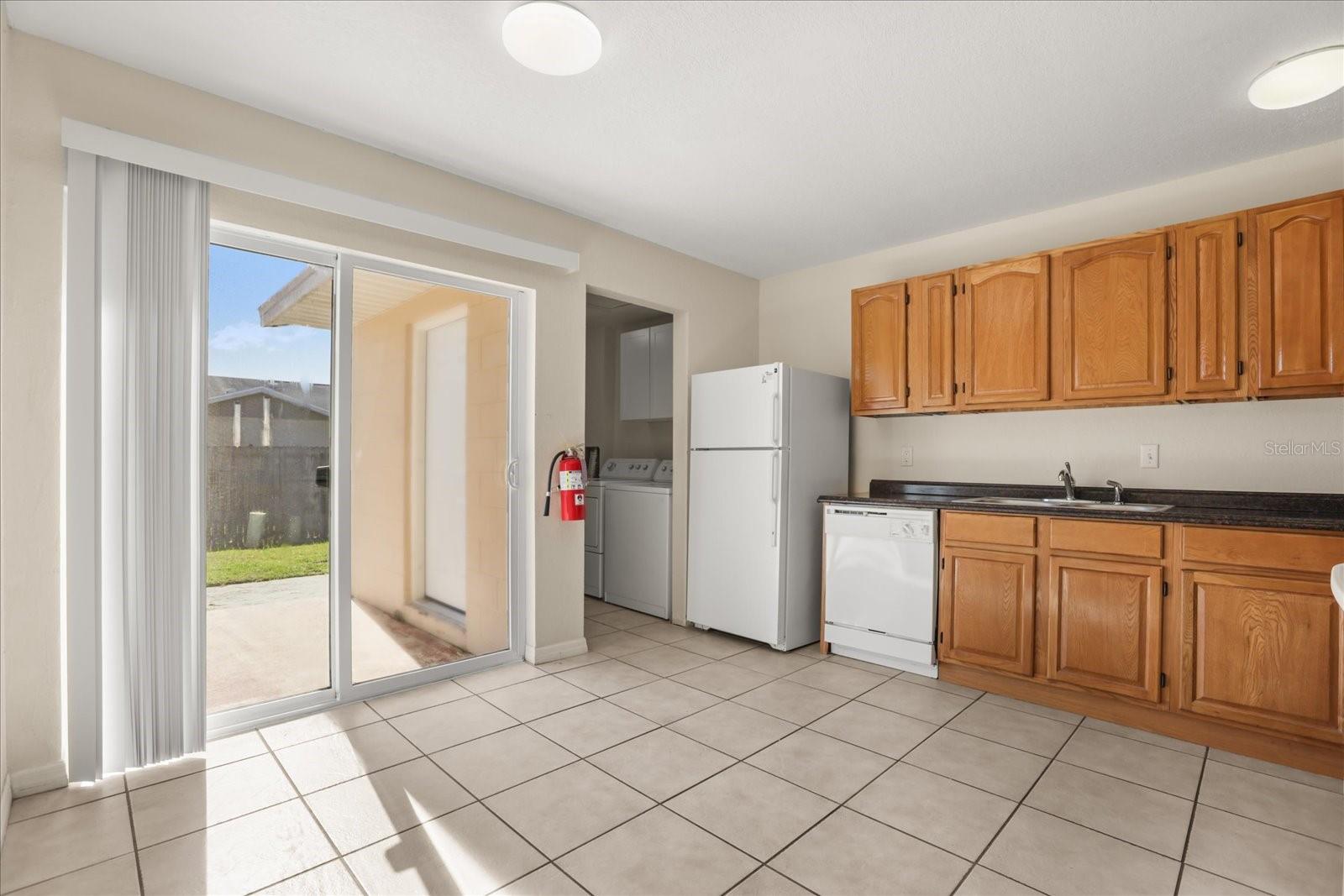 Image 9 of 66 For 643 Hummingbird Lane