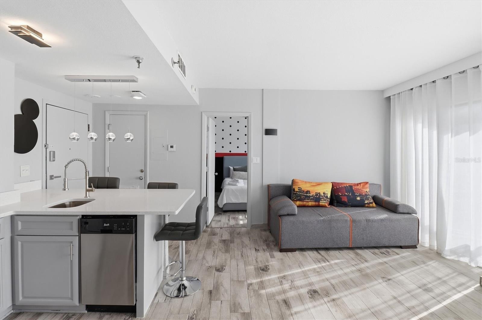 Image 10 of 25 For 6165 Carrier Drive 2604