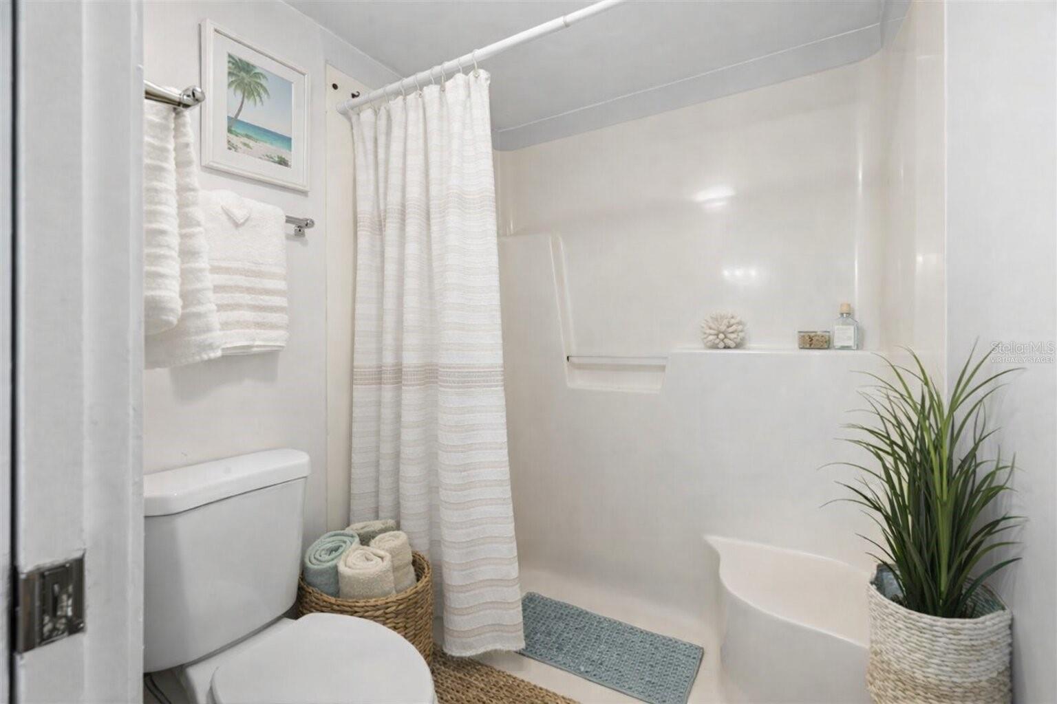 Image 24 of 60 For 4101 Fairview Vista Point 228