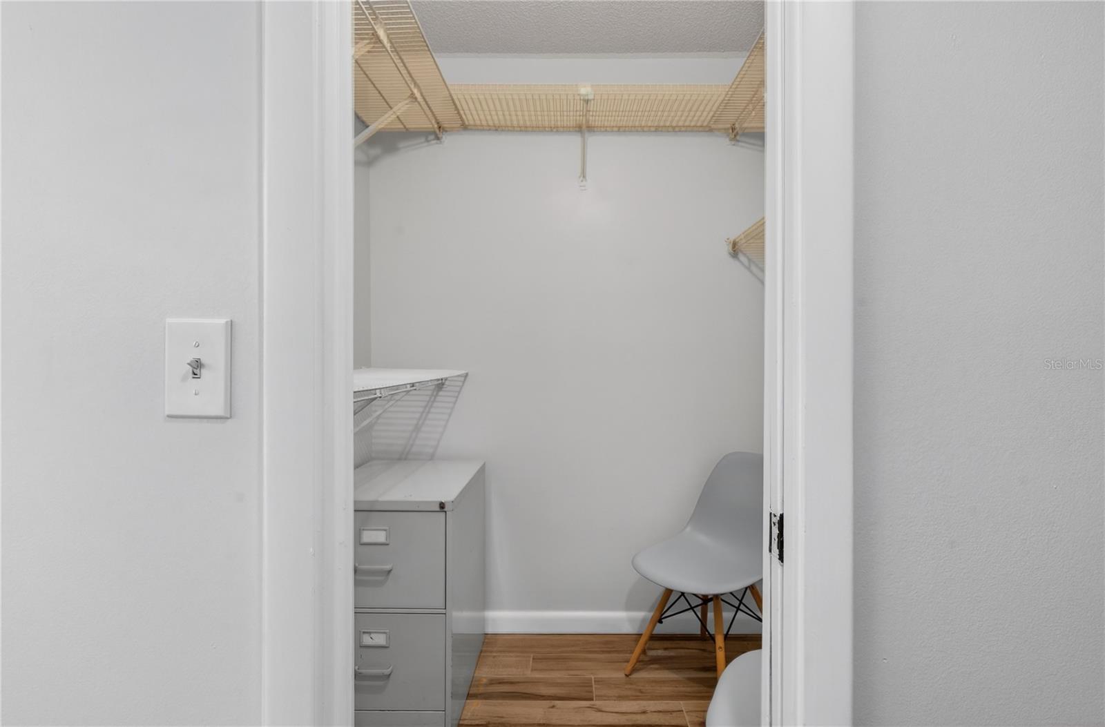 Image 29 of 60 For 4101 Fairview Vista Point 228