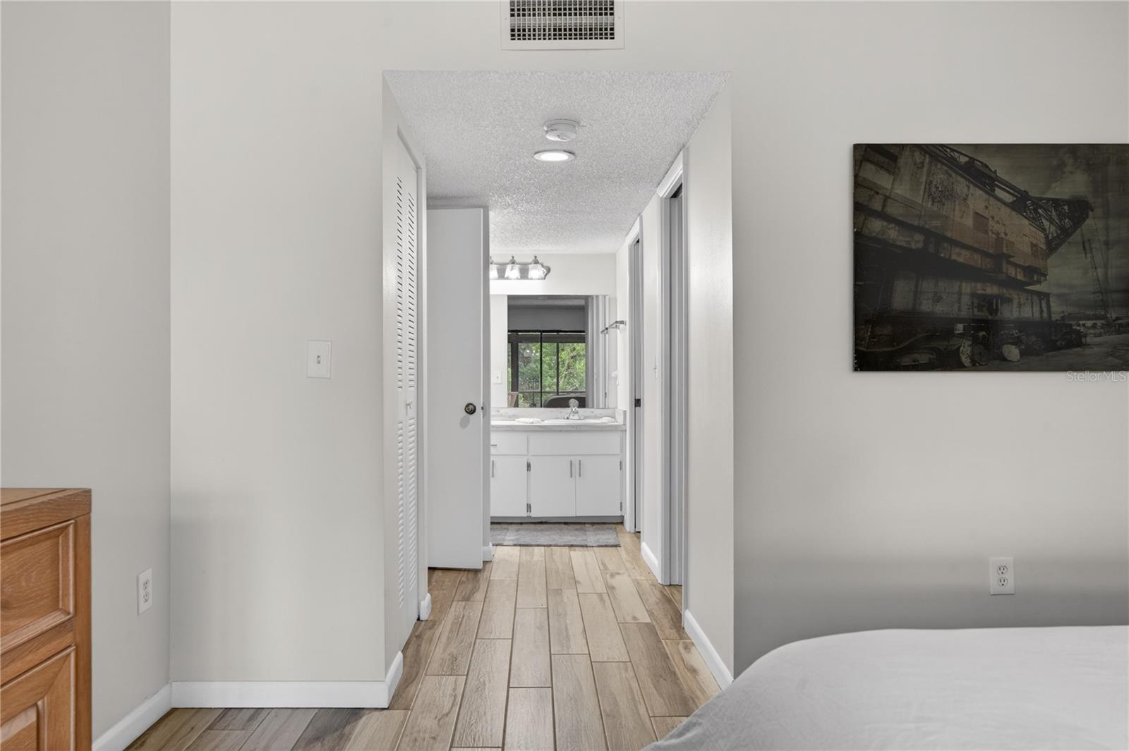 Image 30 of 60 For 4101 Fairview Vista Point 228