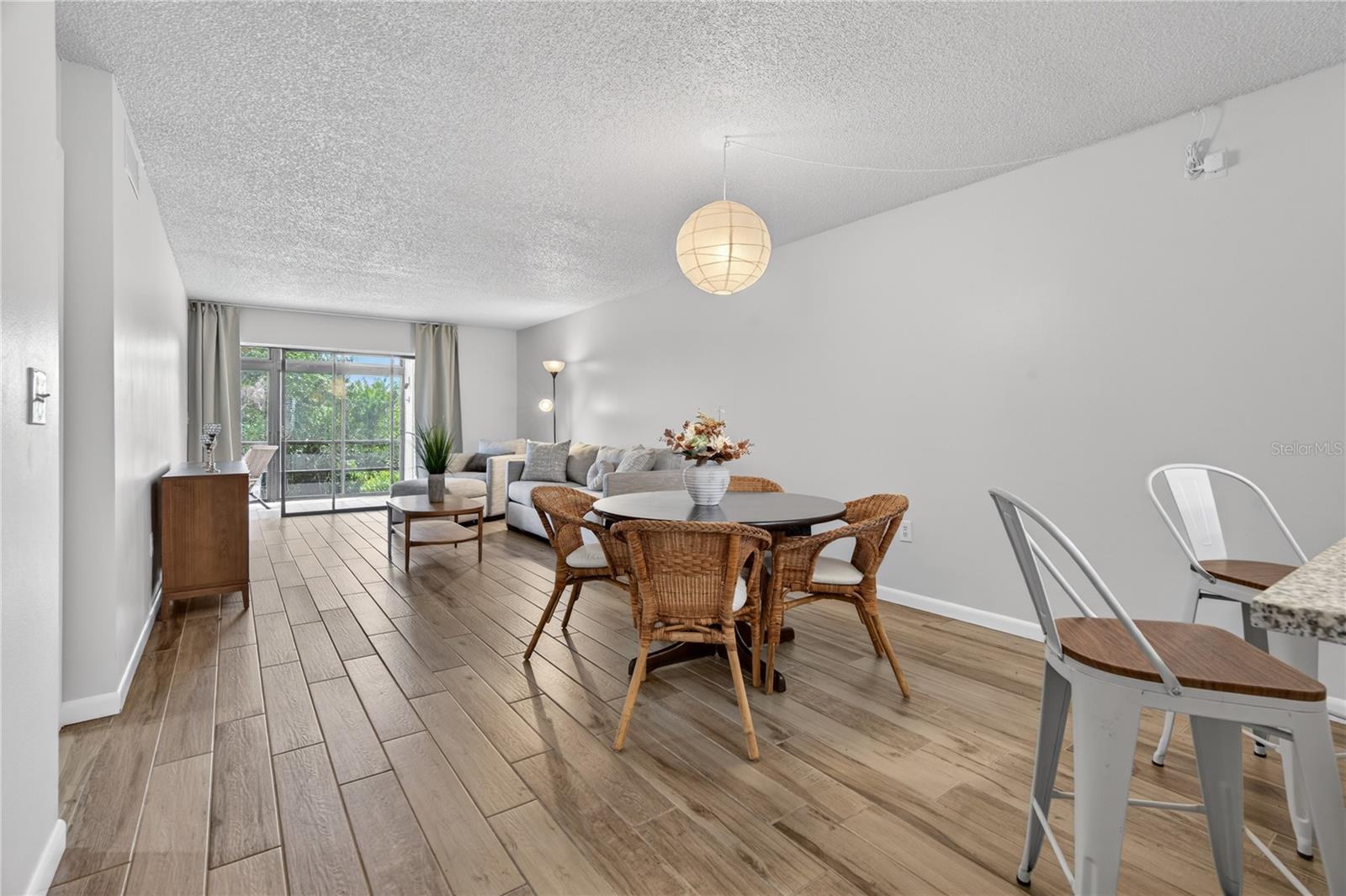 Image 8 of 60 For 4101 Fairview Vista Point 228