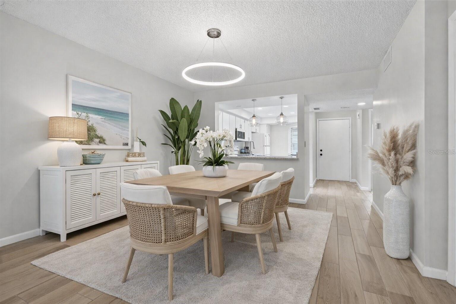 Image 9 of 60 For 4101 Fairview Vista Point 228