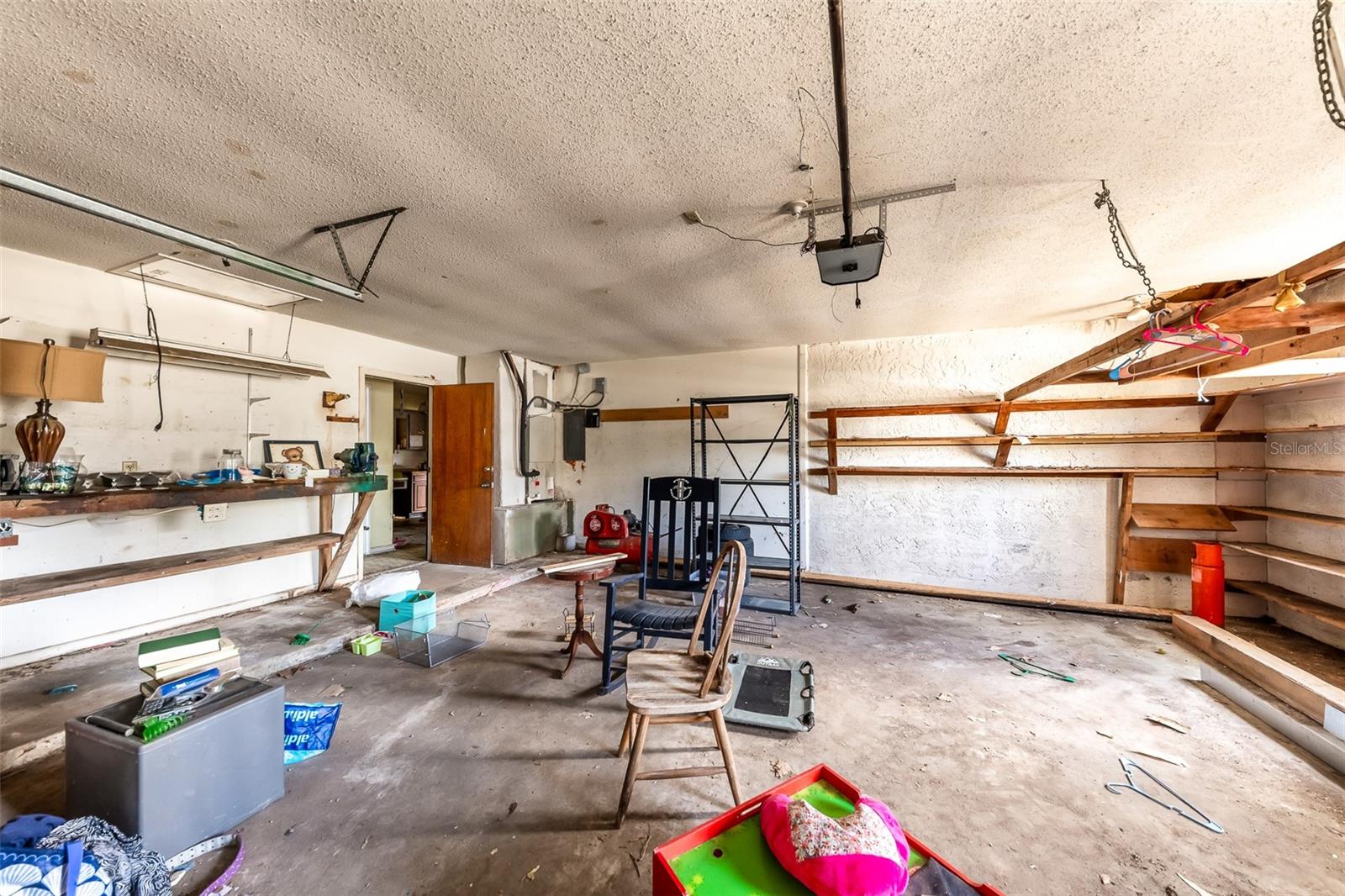 Image 17 of 27 For 136 Glendale Drive