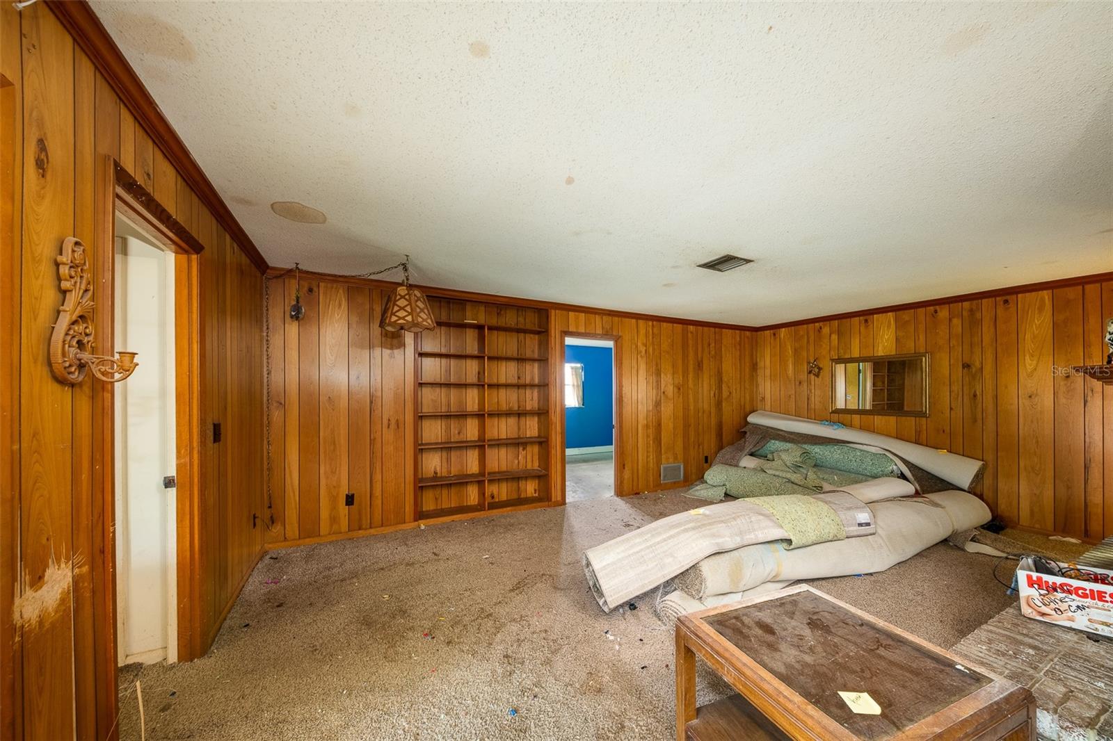 Image 22 of 27 For 136 Glendale Drive