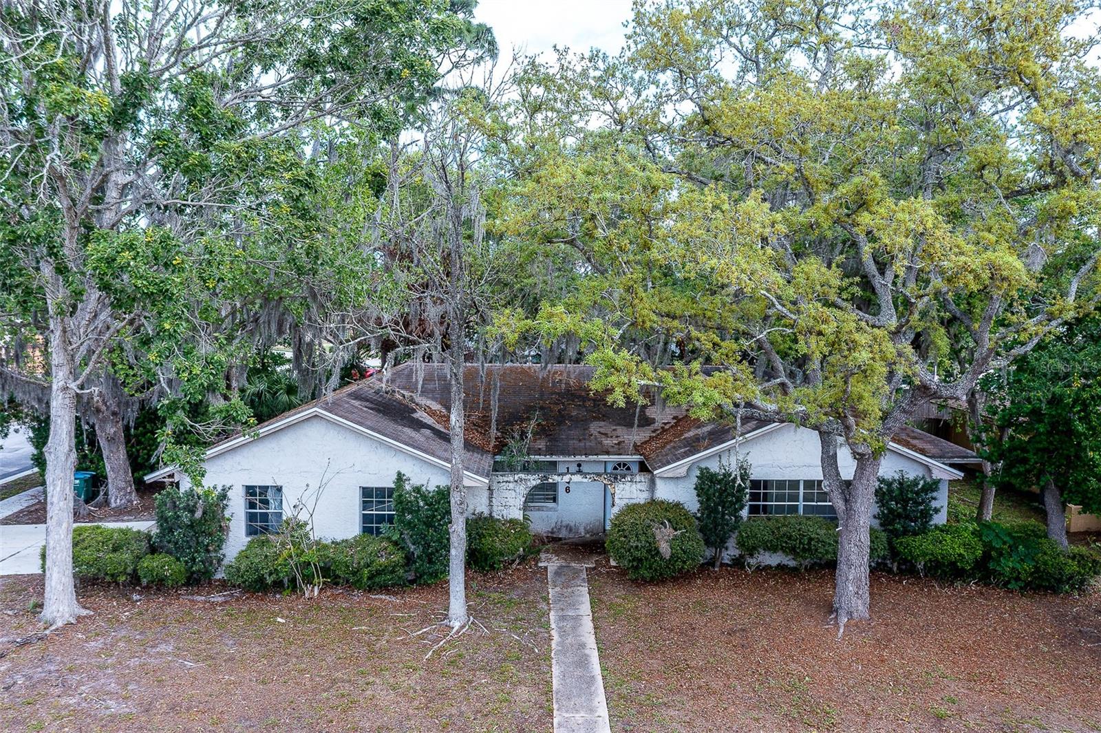 Image 5 of 27 For 136 Glendale Drive