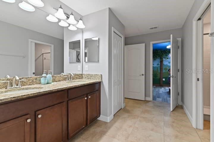 Image 37 of 89 For 1455 Belle Terre Road