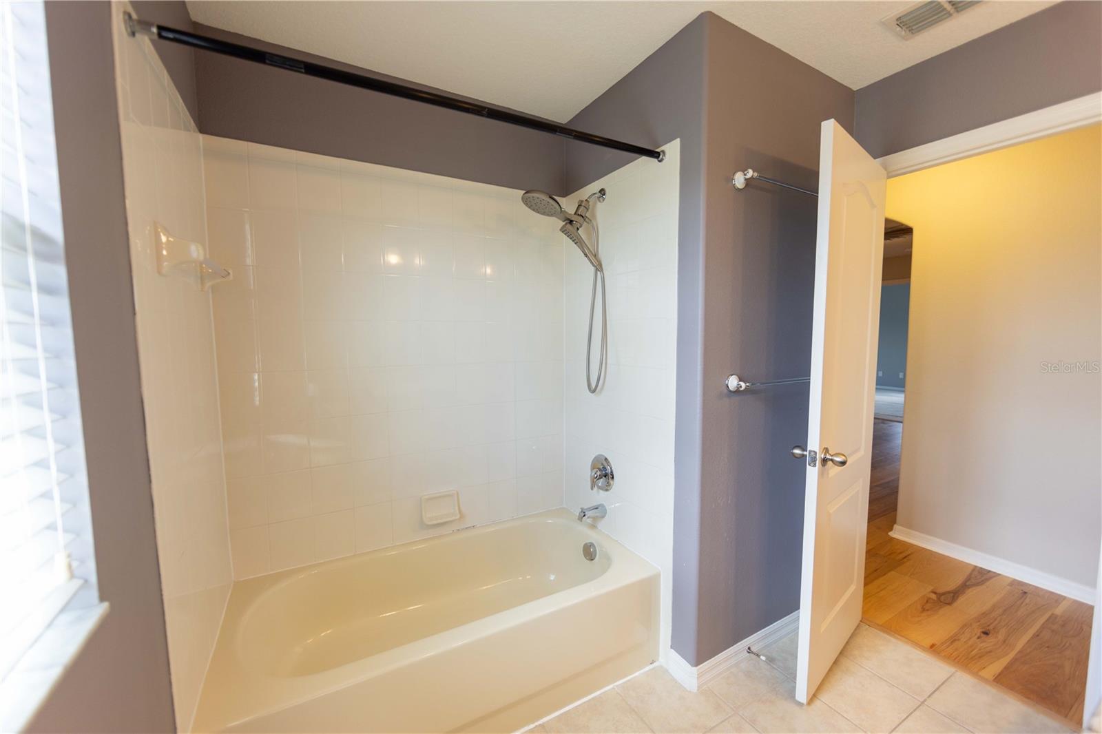 Image 41 of 67 For 4810 Lake Milly Drive