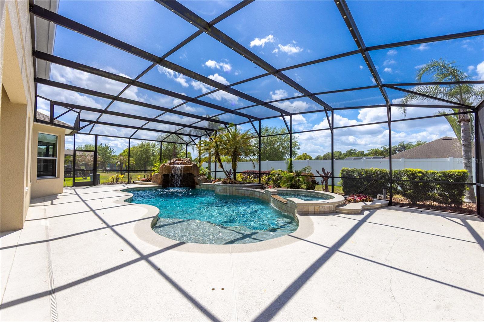 Image 46 of 67 For 4810 Lake Milly Drive