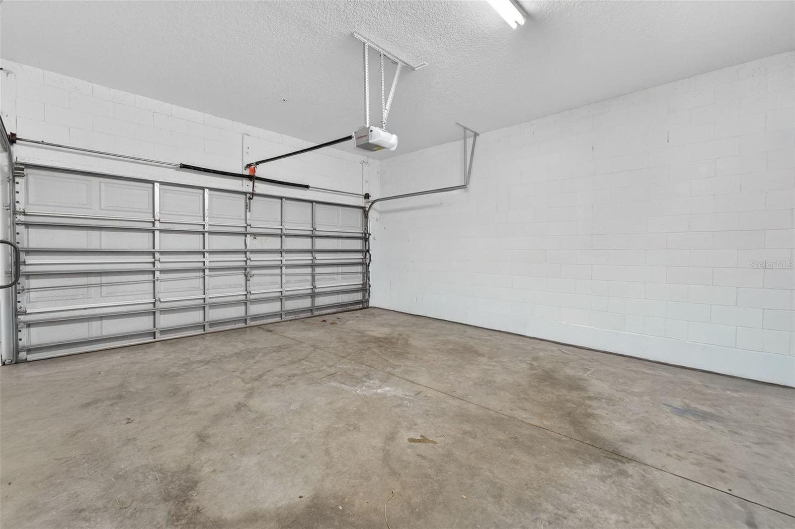 Image 35 of 46 For 10236 Lake District Lane 35c