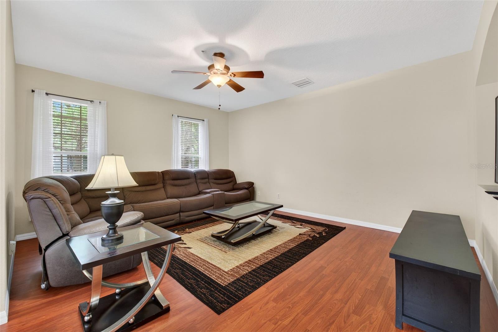 Image 9 of 46 For 10236 Lake District Lane 35c