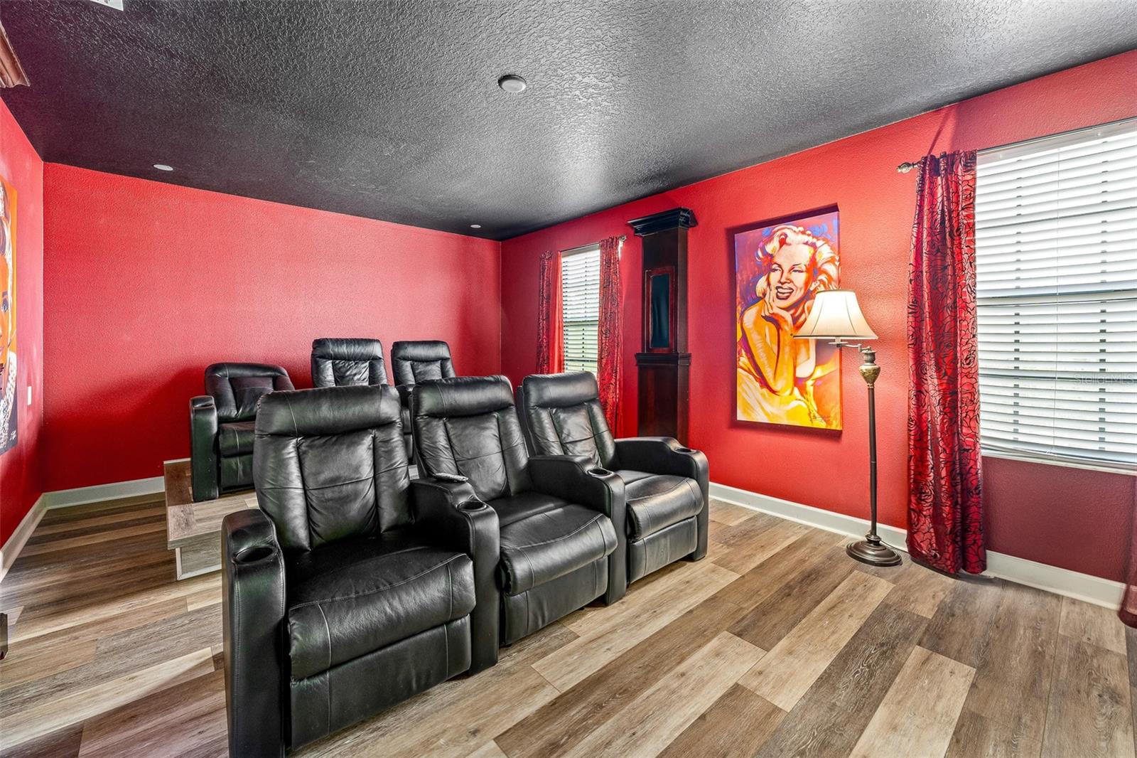 Image 26 of 63 For 1496 Moon Valley Drive