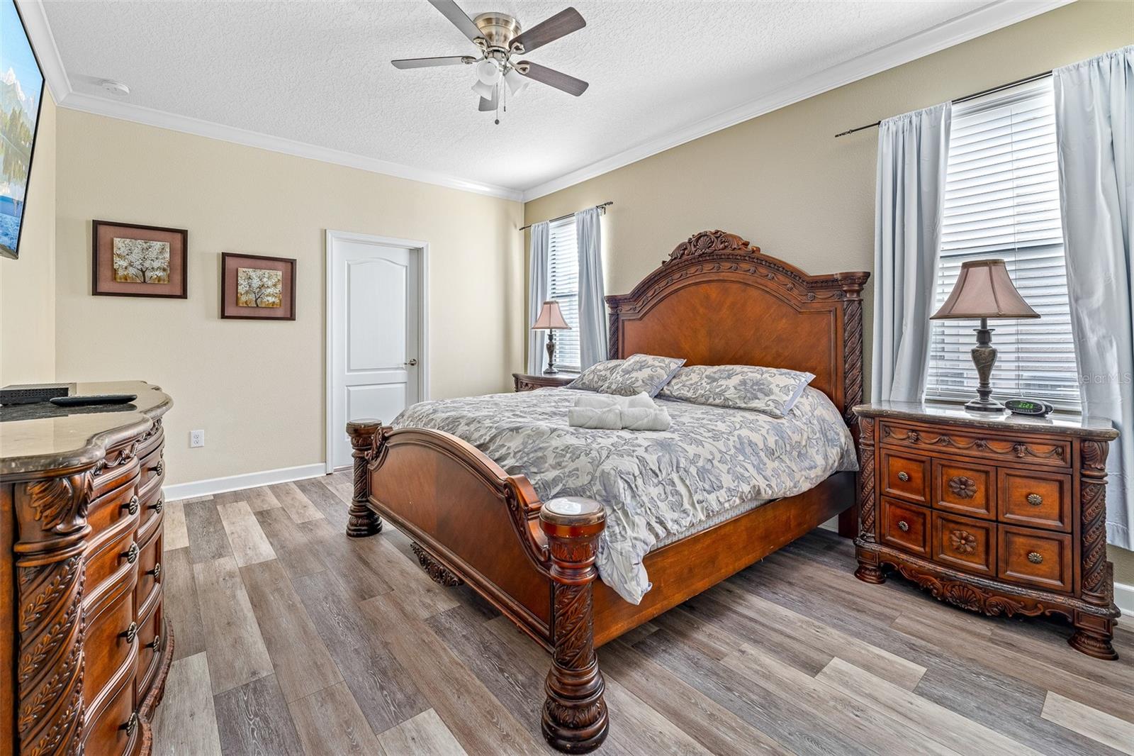 Image 31 of 63 For 1496 Moon Valley Drive