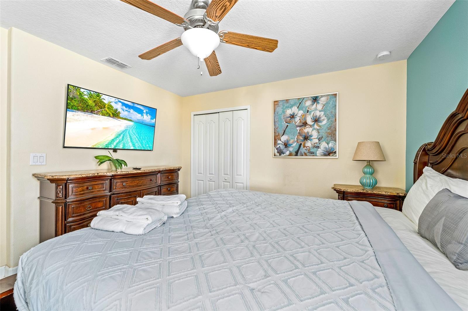 Image 38 of 63 For 1496 Moon Valley Drive