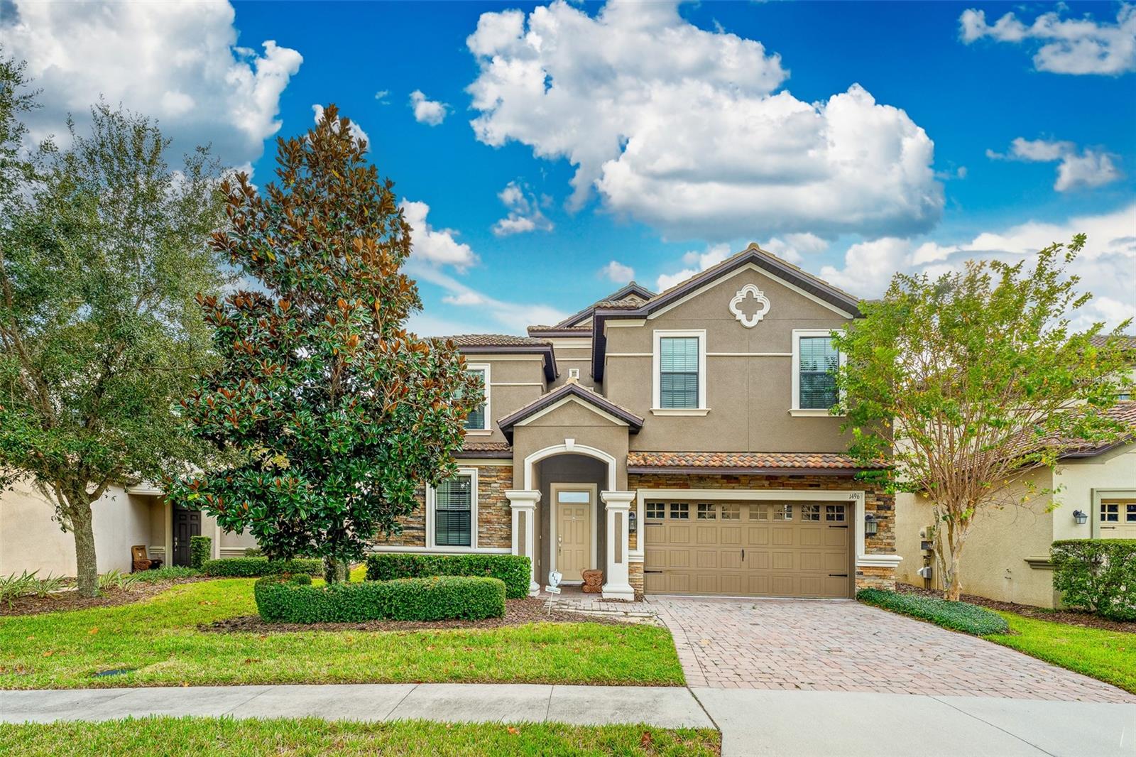 Image 4 of 63 For 1496 Moon Valley Drive