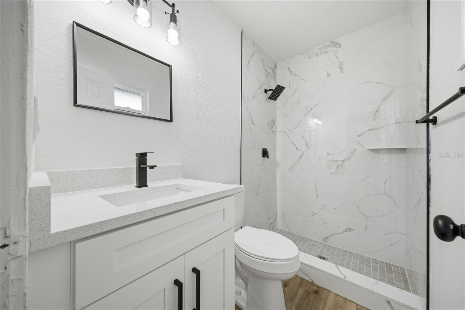 Image 23 of 35 For 5112 11th Avenue W