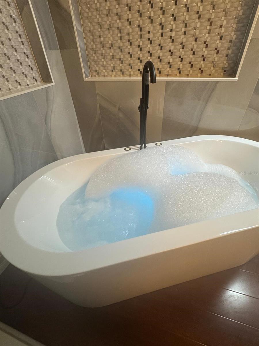 Image 23 of 60 For 11745 Via Lucerna Circle