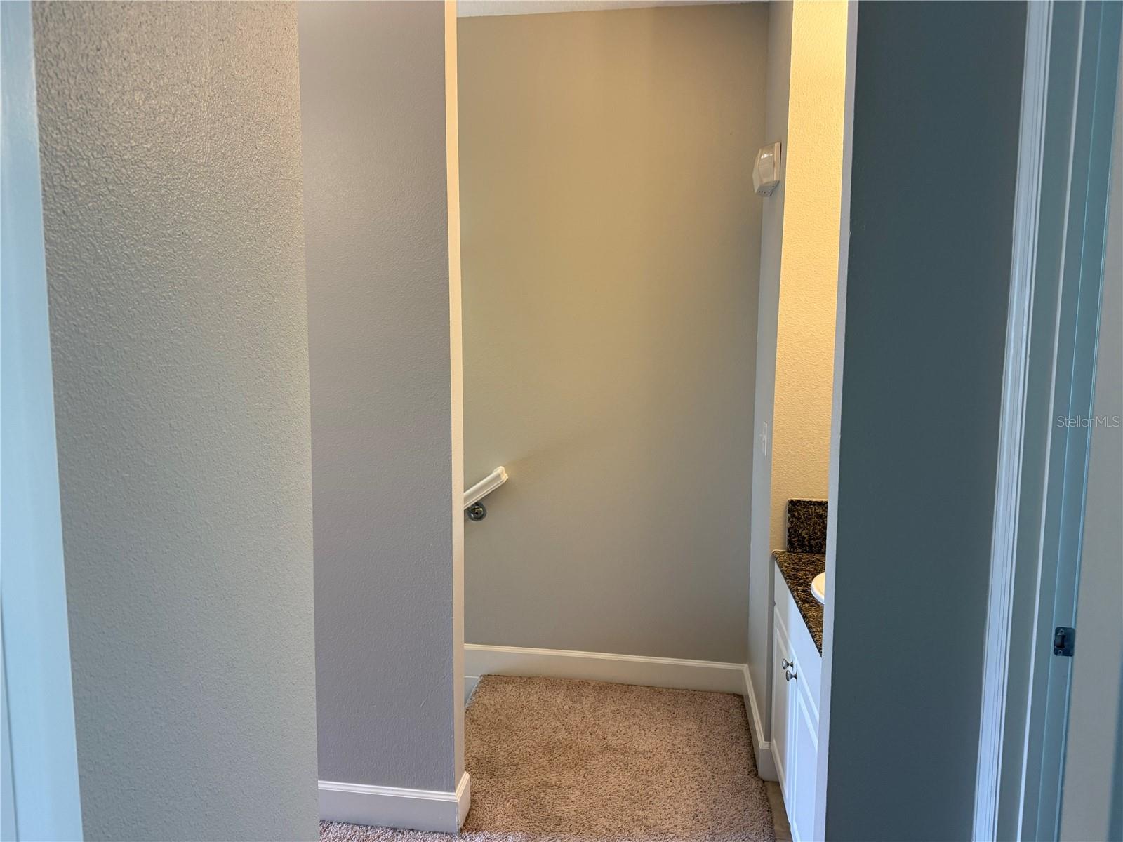 Image 11 of 23 For 609 Cornerstone Drive