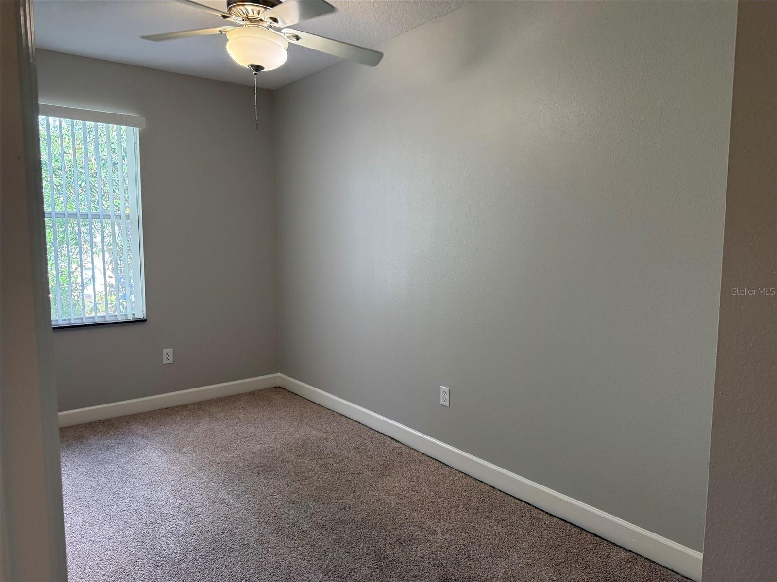 Image 13 of 23 For 609 Cornerstone Drive