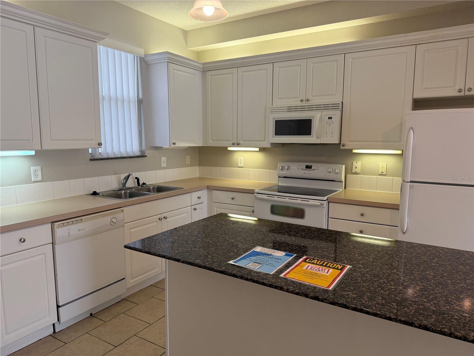 Image 4 of 23 For 609 Cornerstone Drive